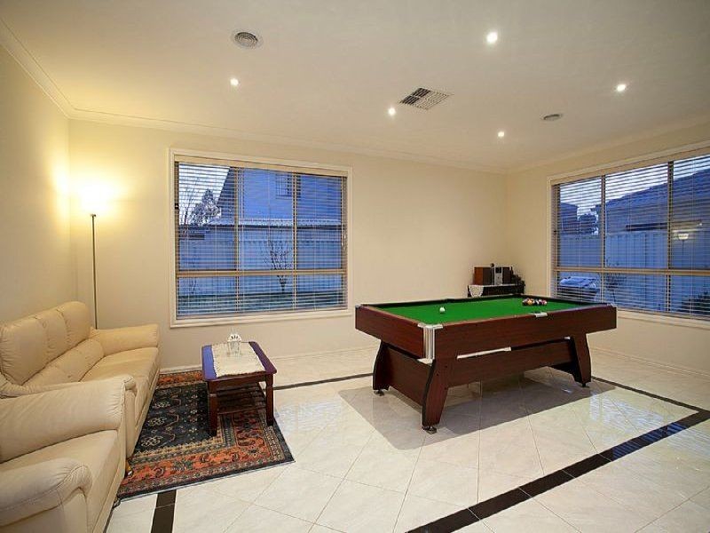 3 Dighton Terrace, Cairnlea VIC 3023