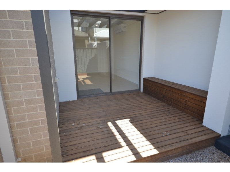 1/100 Capesthorne Drive, Derrimut VIC 3030