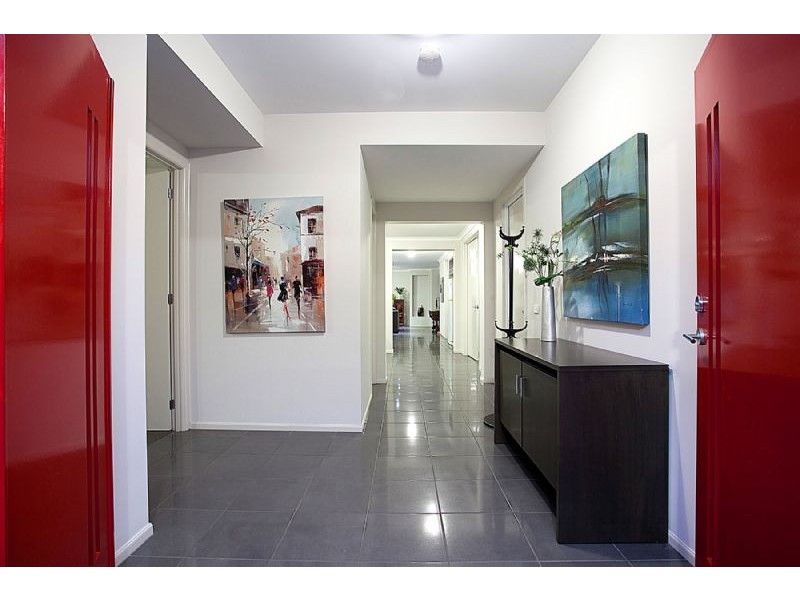 5 St Andrews Drive, Deer Park VIC 3023