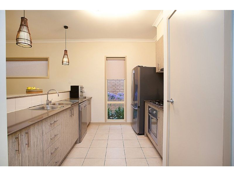 18 Hatfield Place, Deer Park VIC 3023
