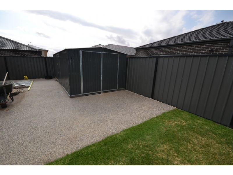 7 Upton Circle, Derrimut VIC 3030