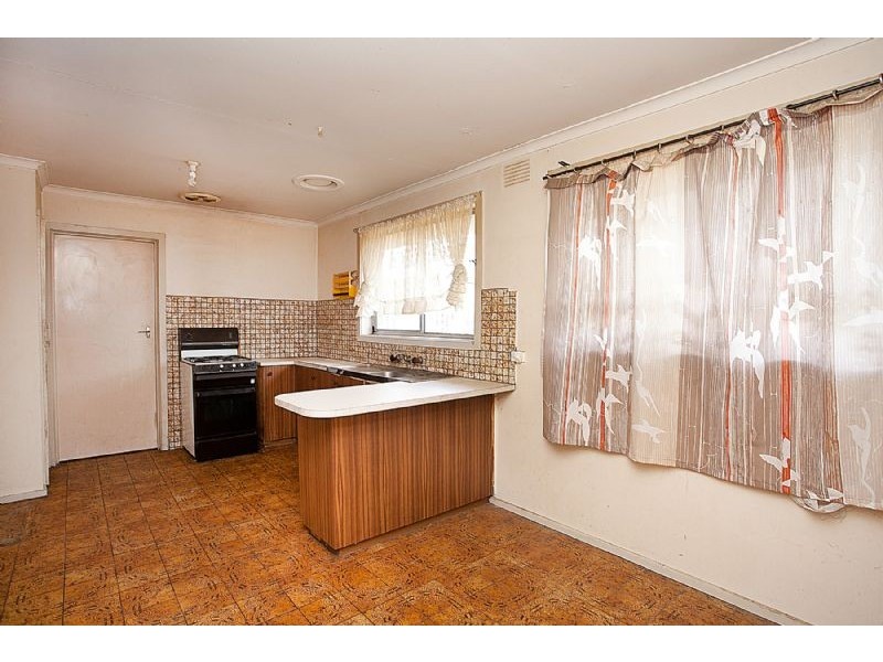 31 Birchwood Boulevard, Deer Park VIC 3023