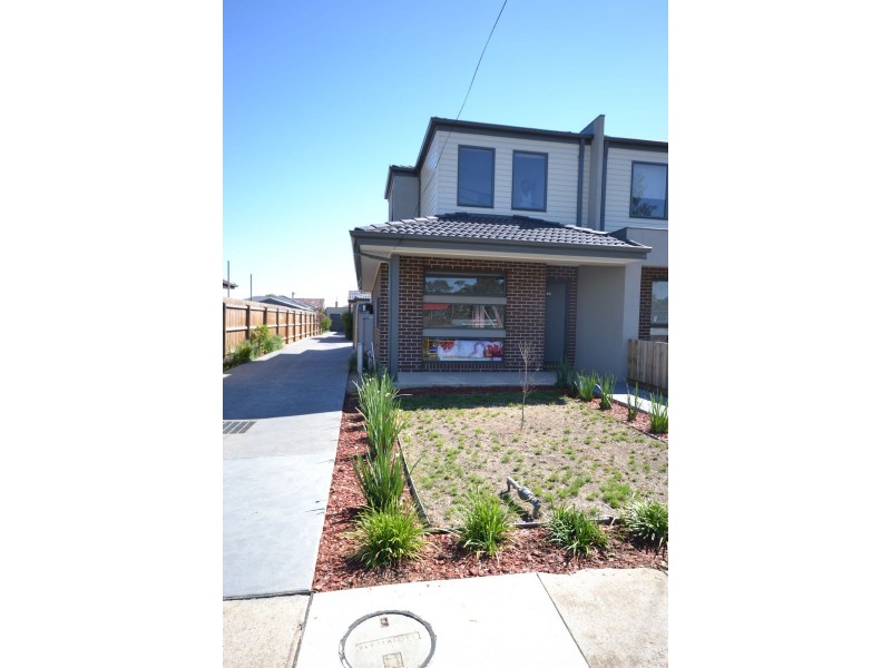 6A Glencairn Avenue, Deer Park VIC 3023