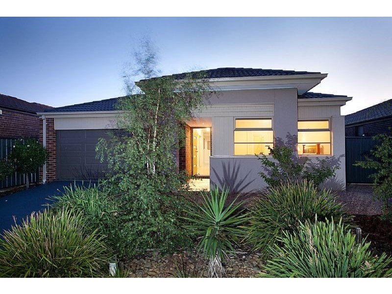 27 Upton Circle, Derrimut VIC 3030