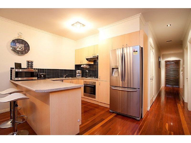 5/36A Robinsons Road, Deer Park VIC 3023