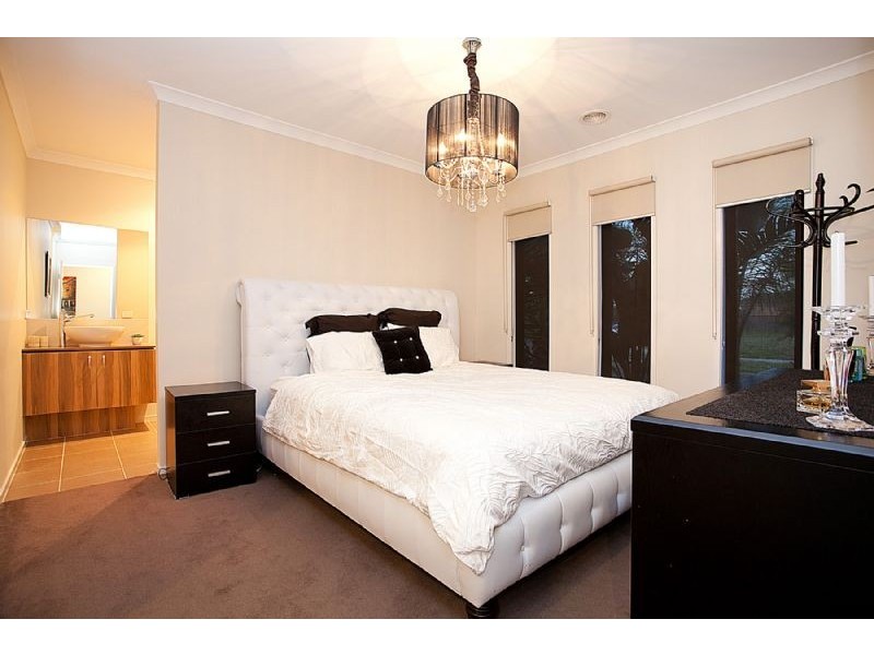 5 Carew Way, Derrimut VIC 3030