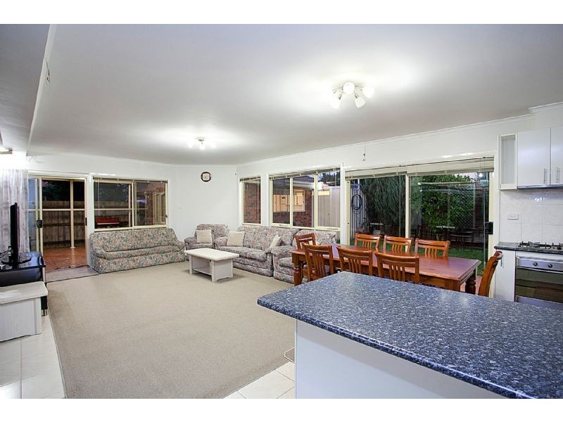 68 Lake Boga Avenue, Deer Park VIC 3023