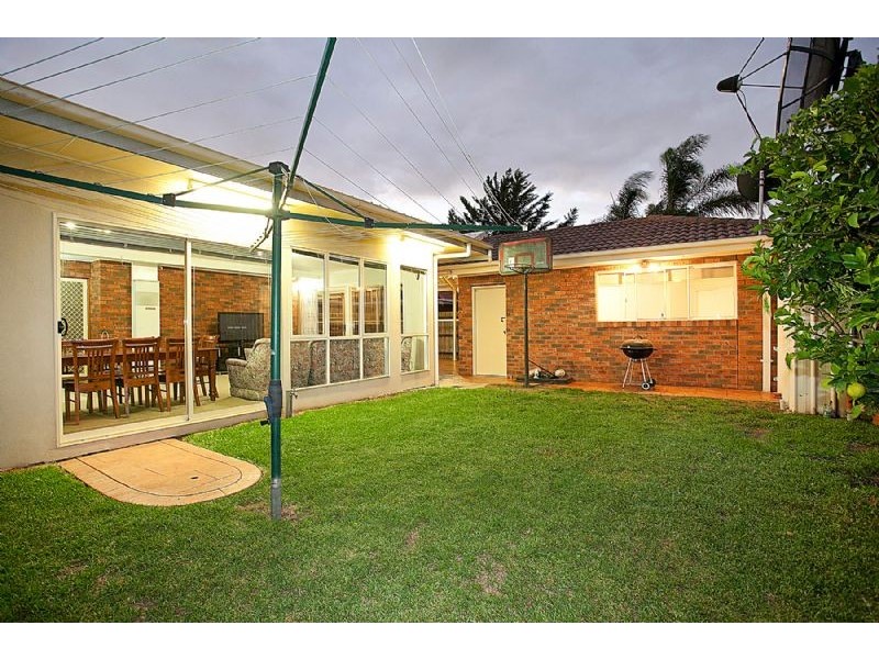 68 Lake Boga Avenue, Deer Park VIC 3023