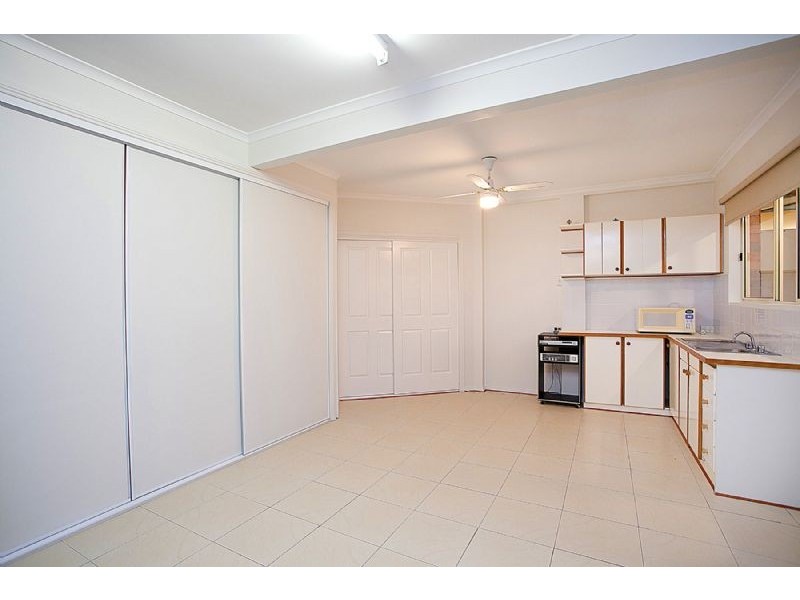 68 Lake Boga Avenue, Deer Park VIC 3023