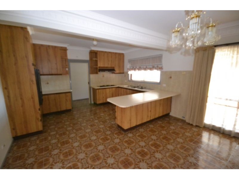 50 Poole Street, Deer Park VIC 3023