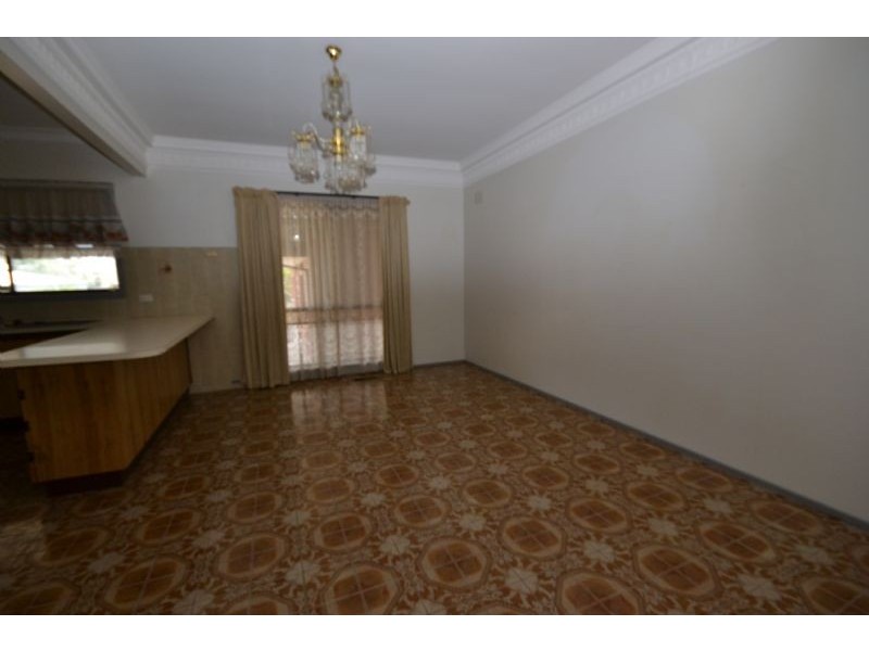 50 Poole Street, Deer Park VIC 3023