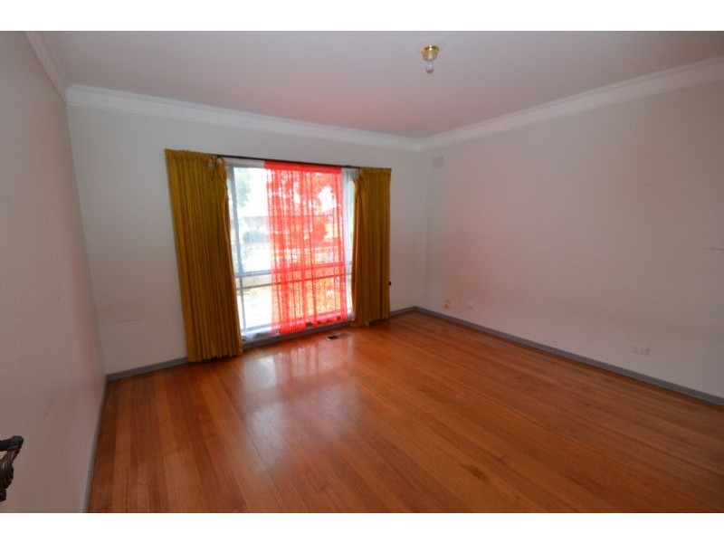 50 Poole Street, Deer Park VIC 3023