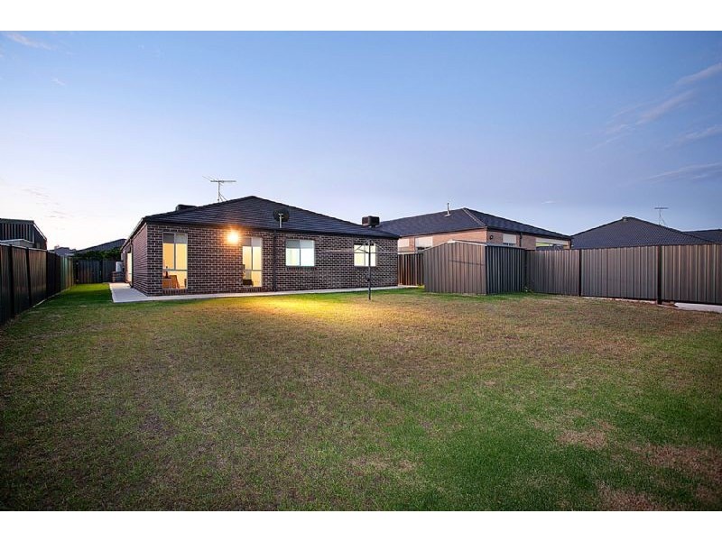 4 Penrhos Place, Derrimut VIC 3030