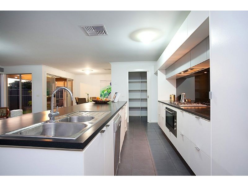 4 Penrhos Place, Derrimut VIC 3030