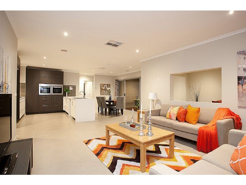 12 Exeter Avenue, Derrimut VIC 3030