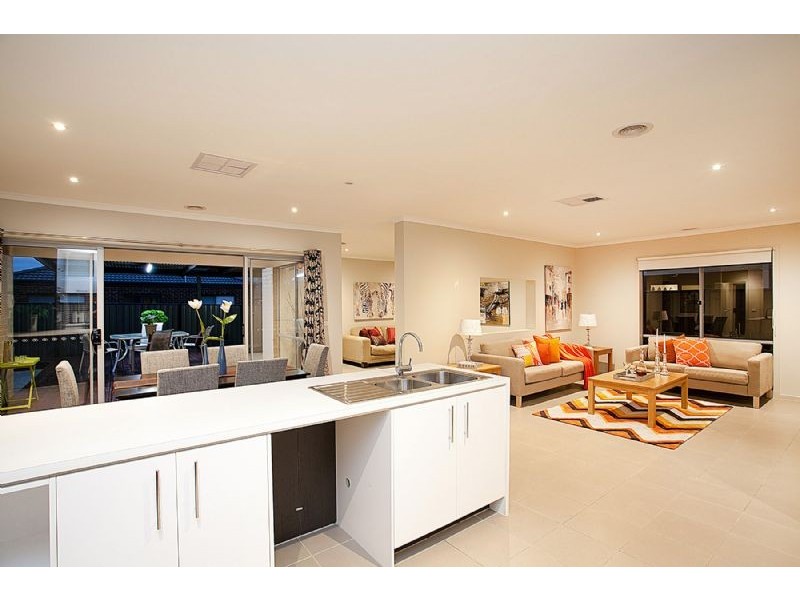 12 Exeter Avenue, Derrimut VIC 3030