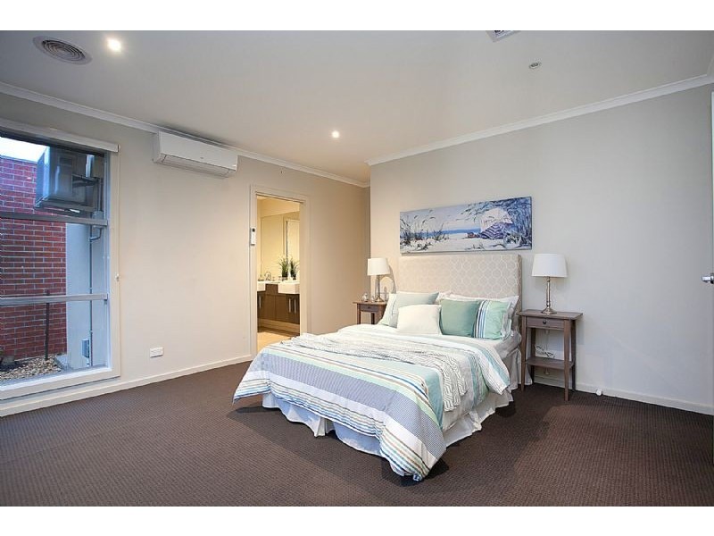 12 Exeter Avenue, Derrimut VIC 3030