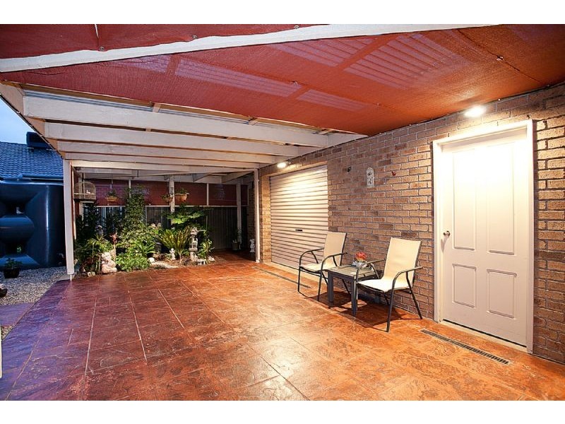 18 Hammerwood Avenue, Derrimut VIC 3030