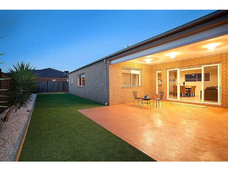 11 Inverness Avenue, Derrimut VIC 3030
