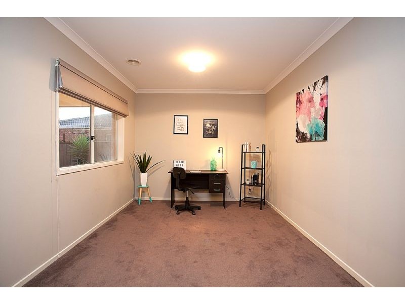 11 Inverness Avenue, Derrimut VIC 3030