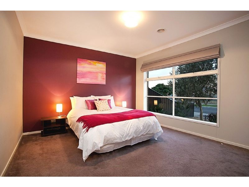 11 Inverness Avenue, Derrimut VIC 3030