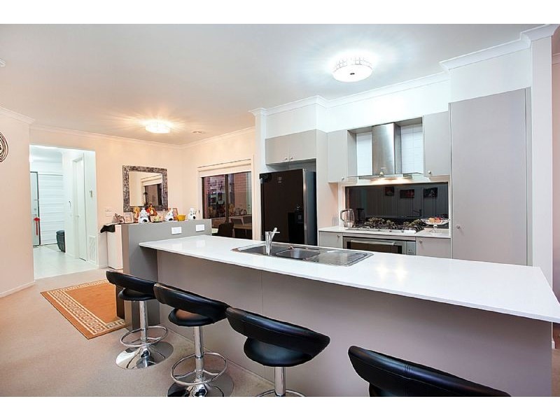 9 Longfield Way, Deer Park VIC 3023