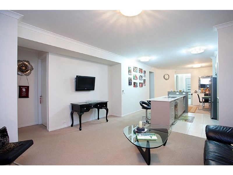 9 Longfield Way, Deer Park VIC 3023