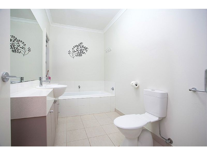 9 Longfield Way, Deer Park VIC 3023