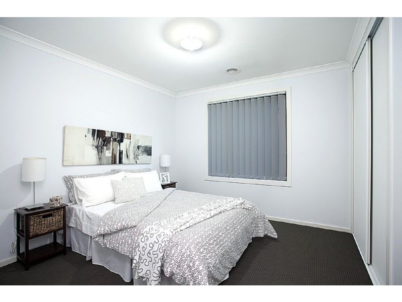 21 Jonah Parade, Deer Park VIC 3023