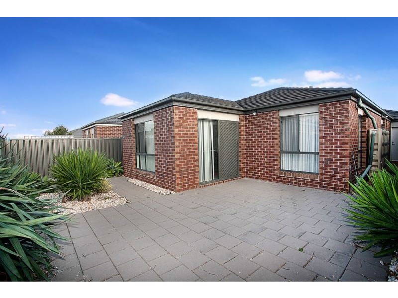 36 Erin Square, Deer Park VIC 3023