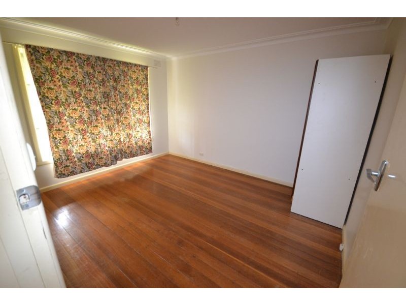 5 Mawson Ave, Deer Park VIC 3023