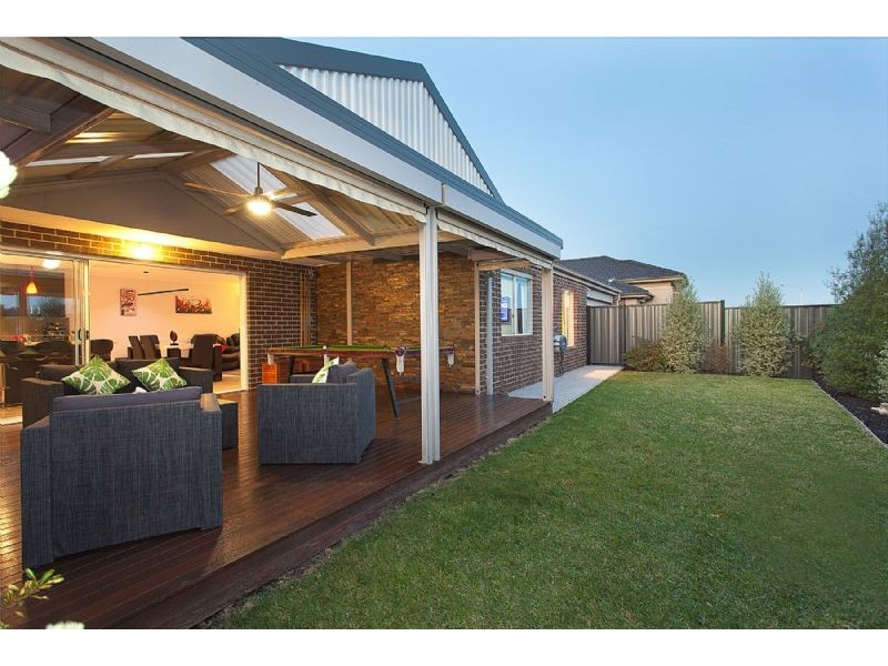 38 Upton Circle, Derrimut VIC 3030