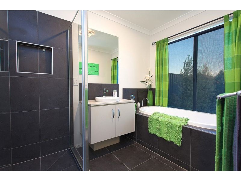 38 Upton Circle, Derrimut VIC 3030