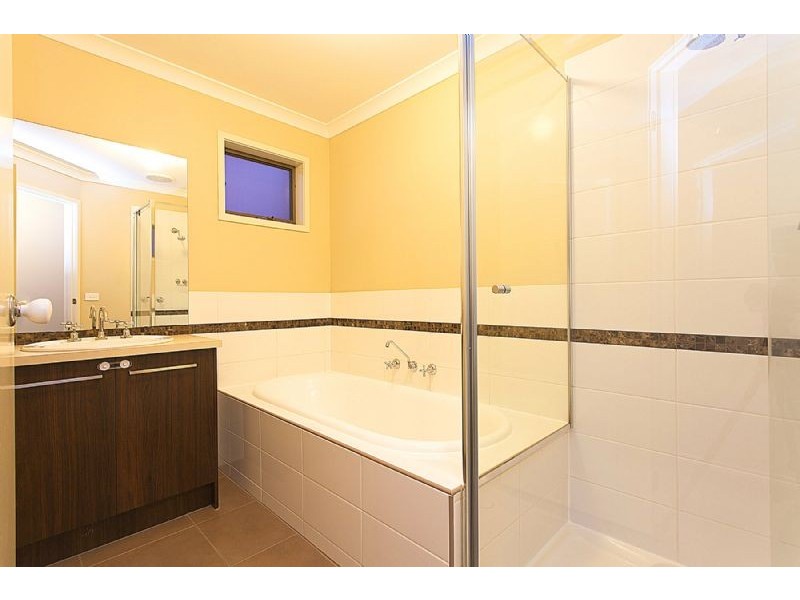 54 Hammerwood Avenue, Derrimut VIC 3030