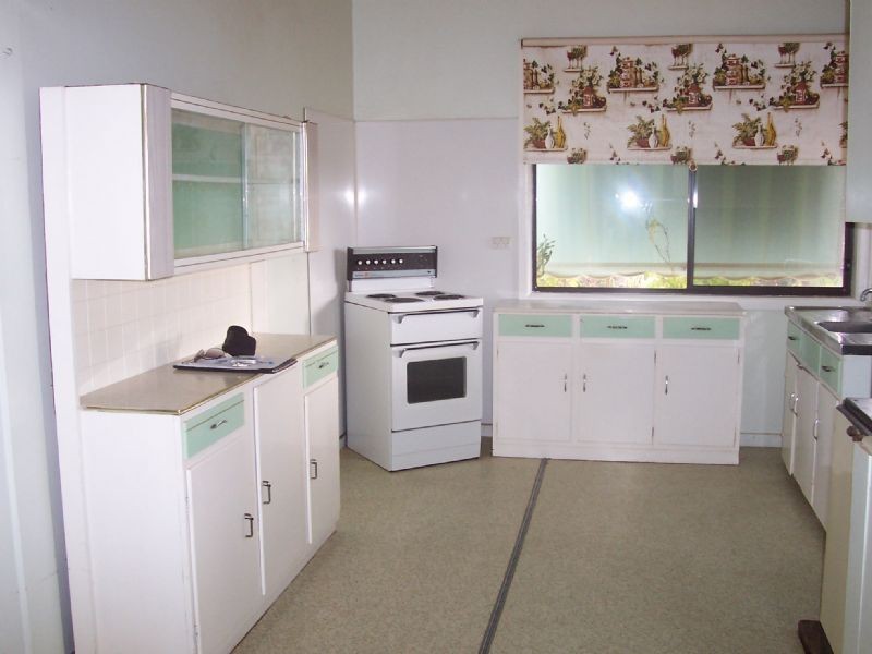 14 Cureton Avenue, Mildura VIC 3500