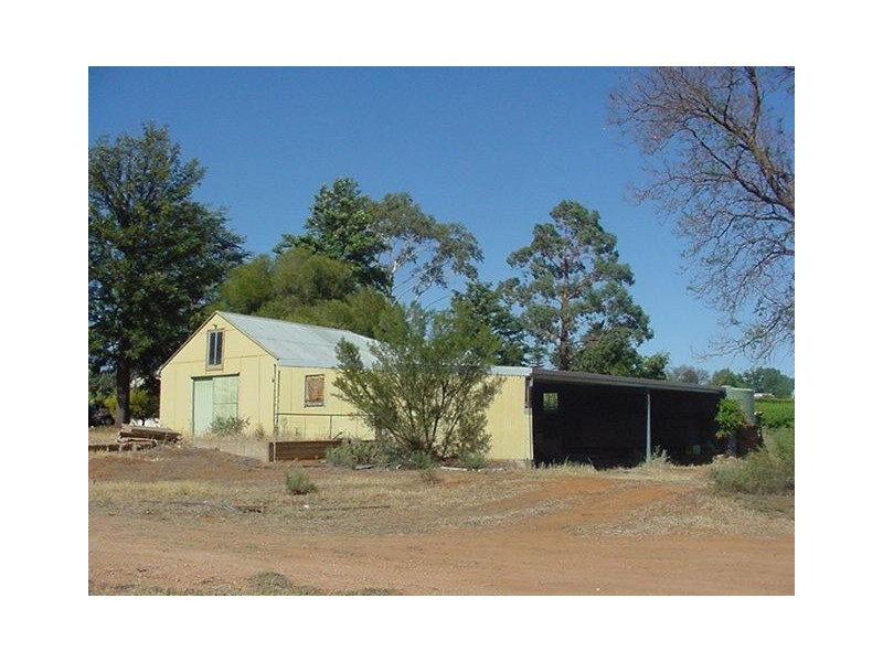 26 (Block) Main Avenue North, Merbein VIC 3505