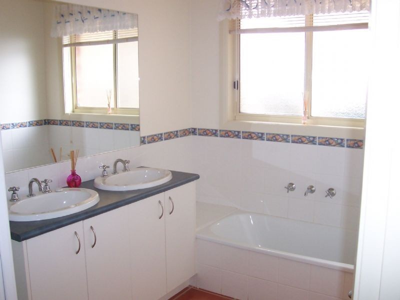 28 Olympic Way, Mildura VIC 3500