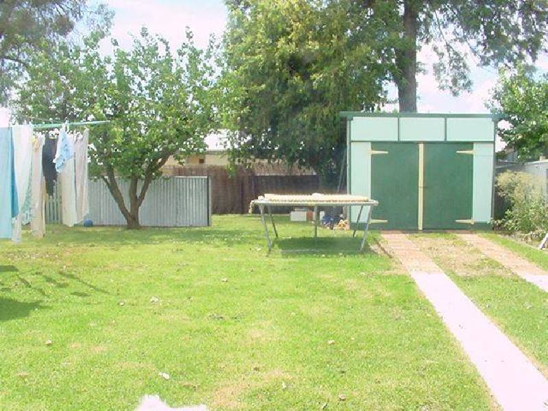32 Avocado Street, Mildura VIC 3500