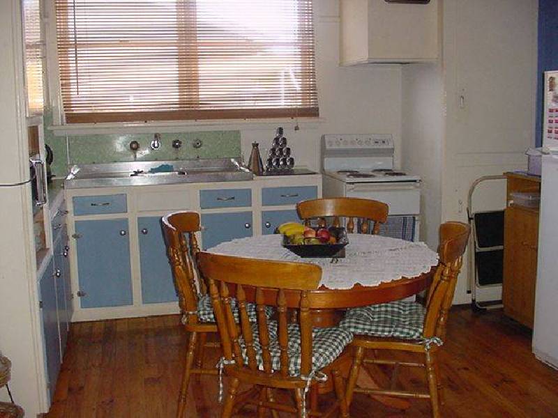 32 Railway Terrace, Ouyen VIC 3490