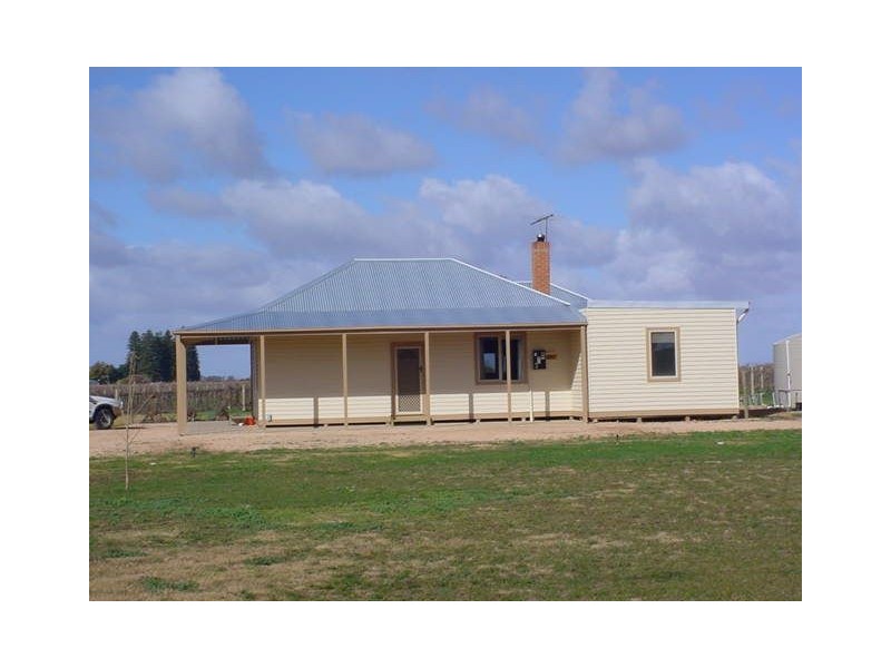527 Channel Road, Merbein VIC 3505