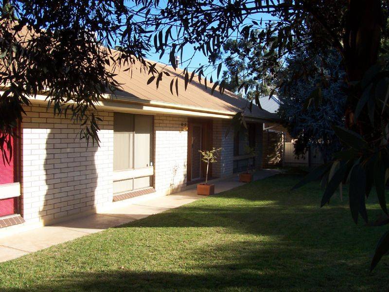 124 Sturt Highway, Buronga NSW 2739