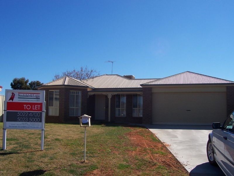 5 Sebastian Court, Mildura VIC 3500