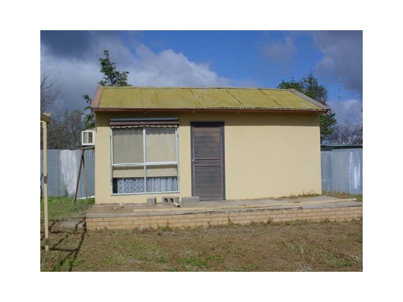 19 Emmet Street, Ouyen VIC 3490