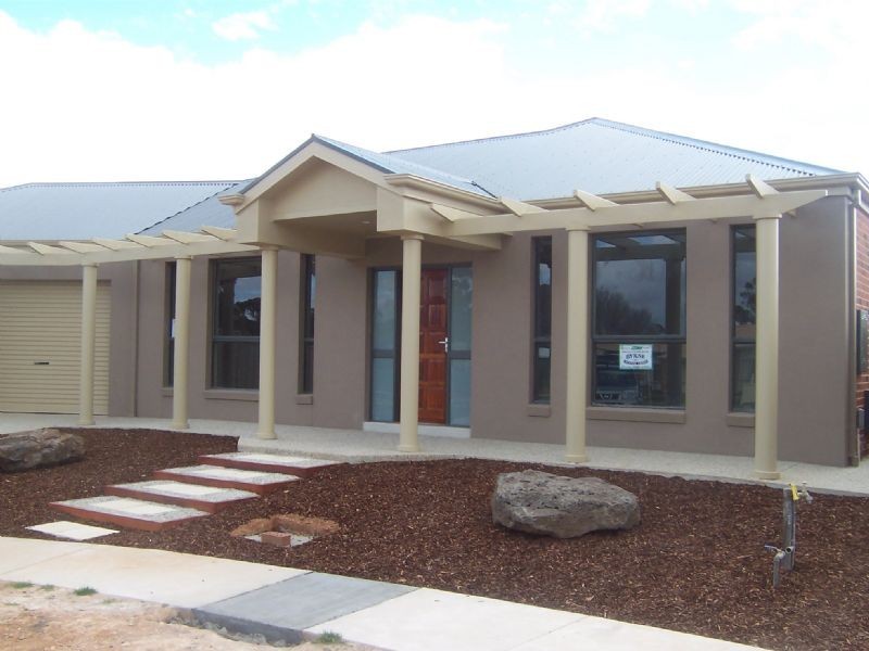 4 Popular Alm Court, Mildura VIC 3500