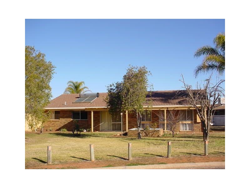 10 Hassell Court, Irymple VIC 3498