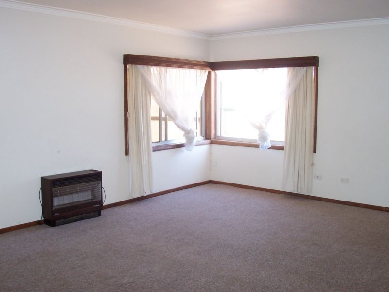 5 Cowra Avenue, Mildura VIC 3500