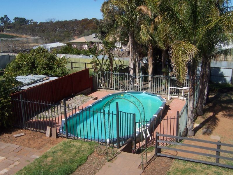 25 Nursery Ridge Road, Red Cliffs VIC 3496