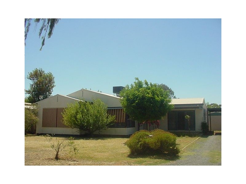 7 Pine Street, Red Cliffs VIC 3496