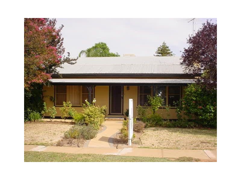 1 Mary Avenue, Mildura VIC 3500