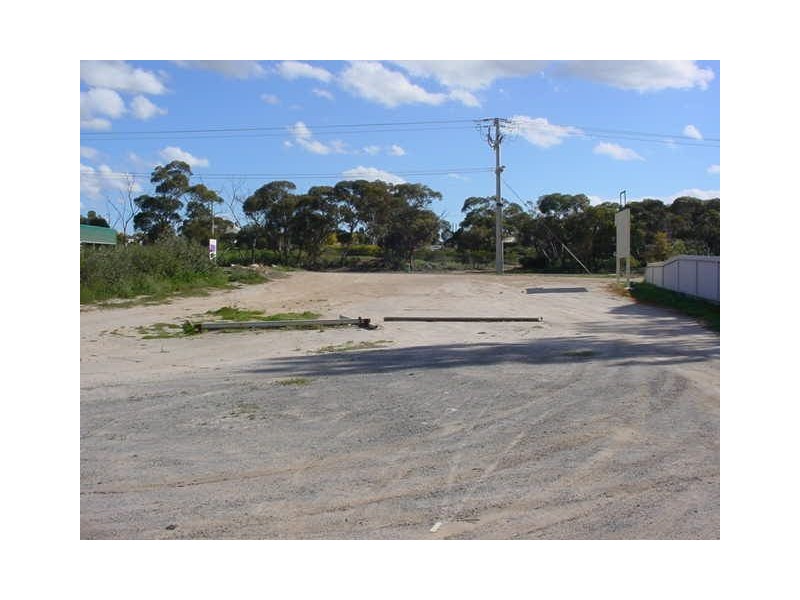 83 Farrell Street, Ouyen VIC 3490